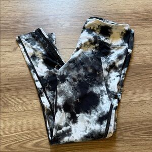 Tie-Dye Black & White Leggings